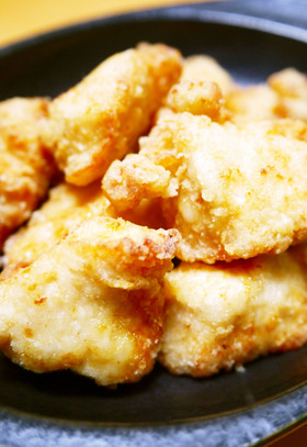 鶏むね肉でも柔らかジューシー!塩唐揚げ